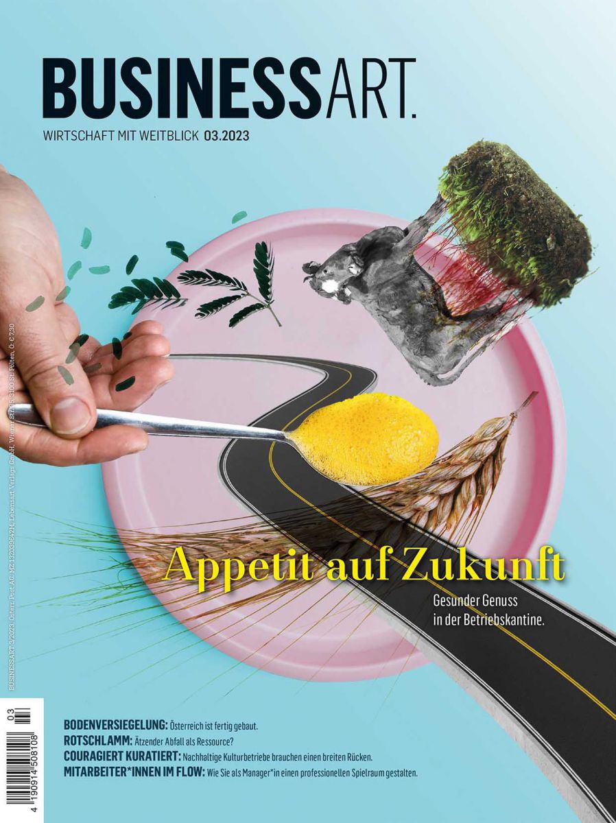 ein rosaroter Teller auf einem hellblauen Hintergrund. Drüber liegt eine Straße, ein Löffel mit gelbem Brei, eine Kuh auf einem Stück Wiese.