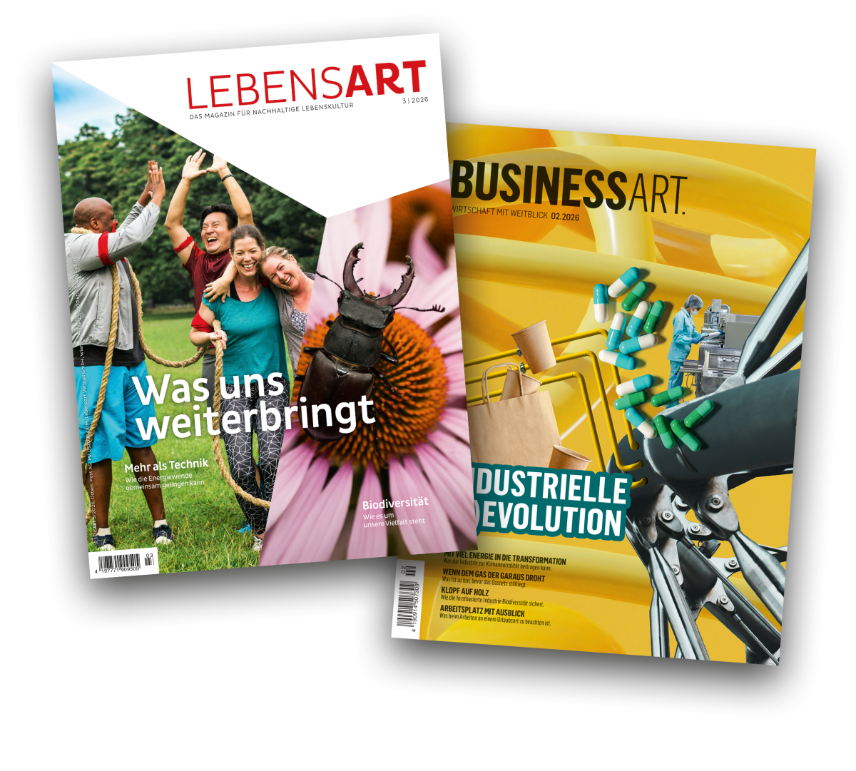 Die beiden Cover der aktuellen Magazinausgaben.